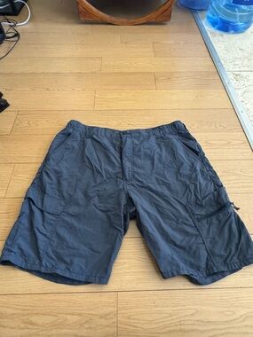 Wrangler Men's Navy Blue Cargo Shorts